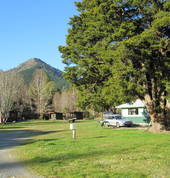 Pinedale in the winter