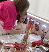 Roze Magenta giving personalised instruction based on age and ability of students